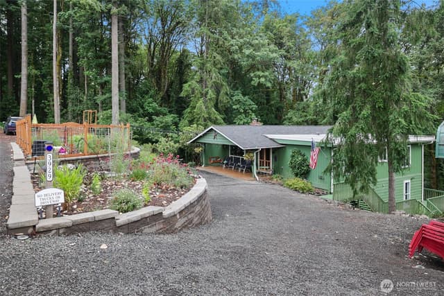 Property photo for 3929 Faith Place NW, Bremerton photo 2