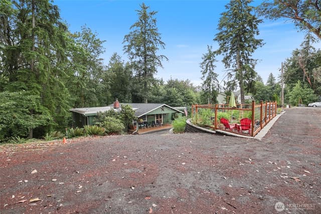 Property photo for 3929 Faith Place NW, Bremerton photo 4