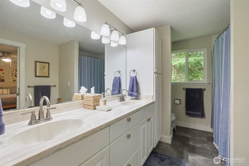Property photo for 3929 Faith Place NW, Bremerton photo 13