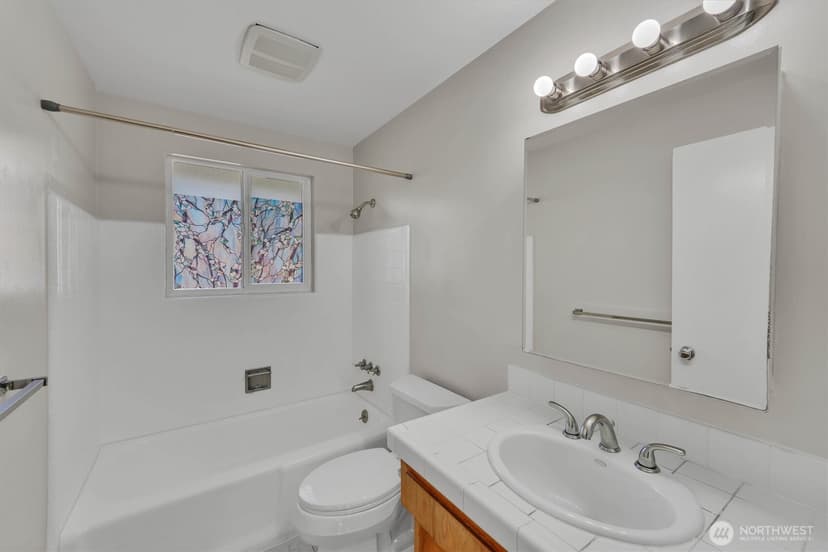 Property photo for 10207 64th Avenue Ct E, Puyallup photo 15