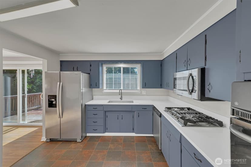 Property photo for 10207 64th Avenue Ct E, Puyallup photo 11