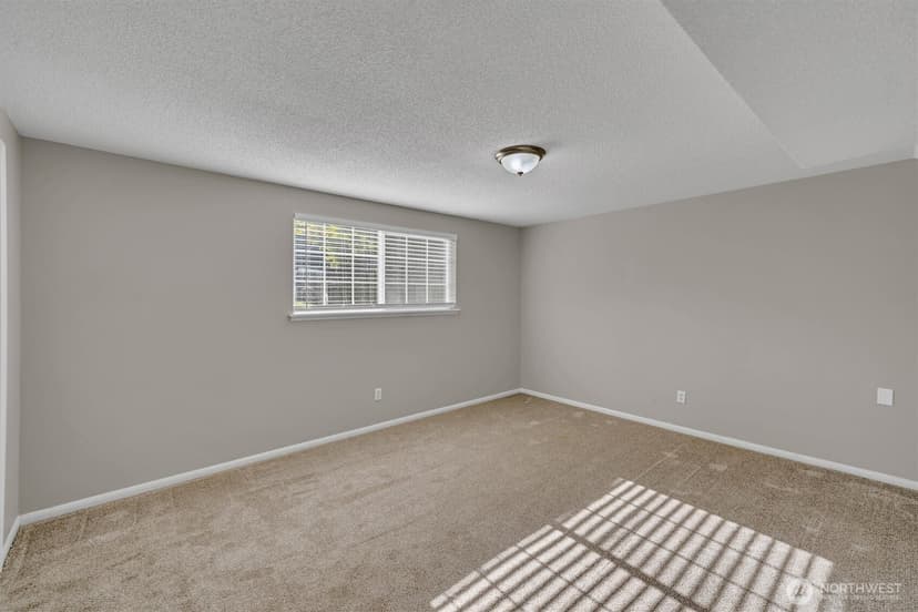Property photo for 10207 64th Avenue Ct E, Puyallup photo 29