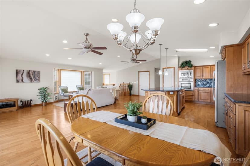 Property photo for 6226 Hinman Drive, Clinton photo 9