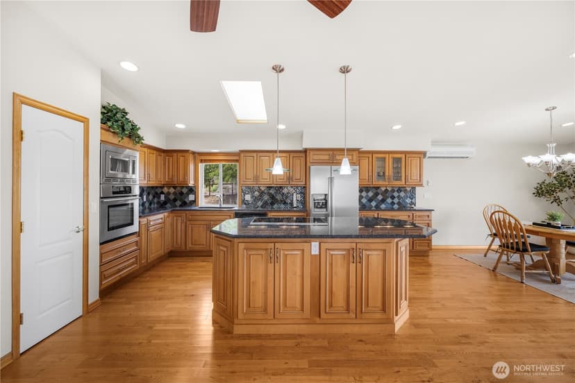 Property photo for 6226 Hinman Drive, Clinton photo 18