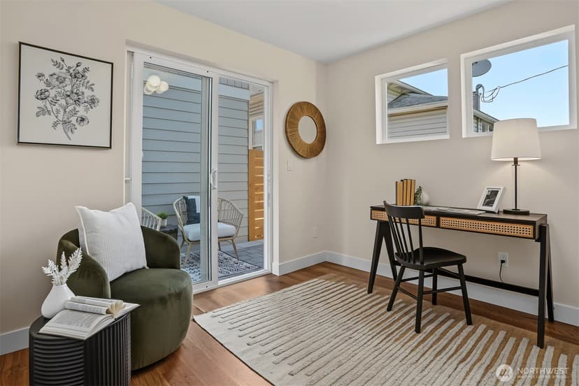 Property photo for 2412 Queen Anne Avenue N, Seattle photo 21