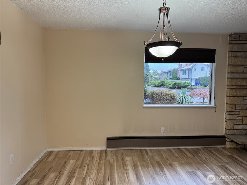 Property photo for 8930 7th Avenue SE, Everett photo 6