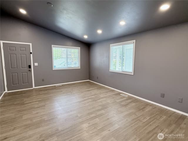 Property photo for 14812 45th Drive NE, Marysville photo 5