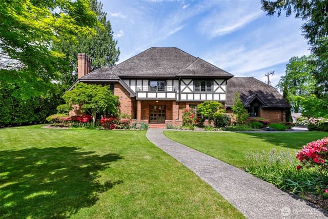 Property photo for 6573 NE Windermere Road, Seattle