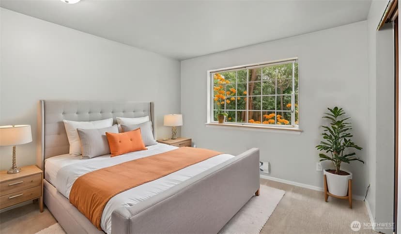 Property photo for 18505 SE Newport Way #B106, Issaquah photo 13