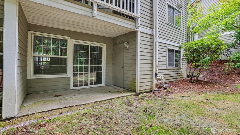 Property photo for 18505 SE Newport Way #B106, Issaquah photo 27