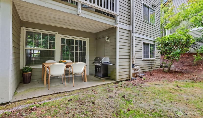 Property photo for 18505 SE Newport Way #B106, Issaquah photo 26