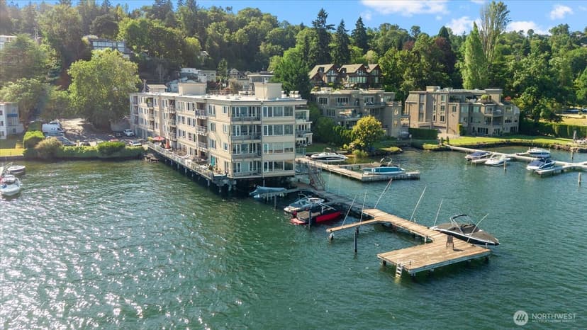 Property photo for 334 Lakeside Avenue S #406, Seattle photo 25