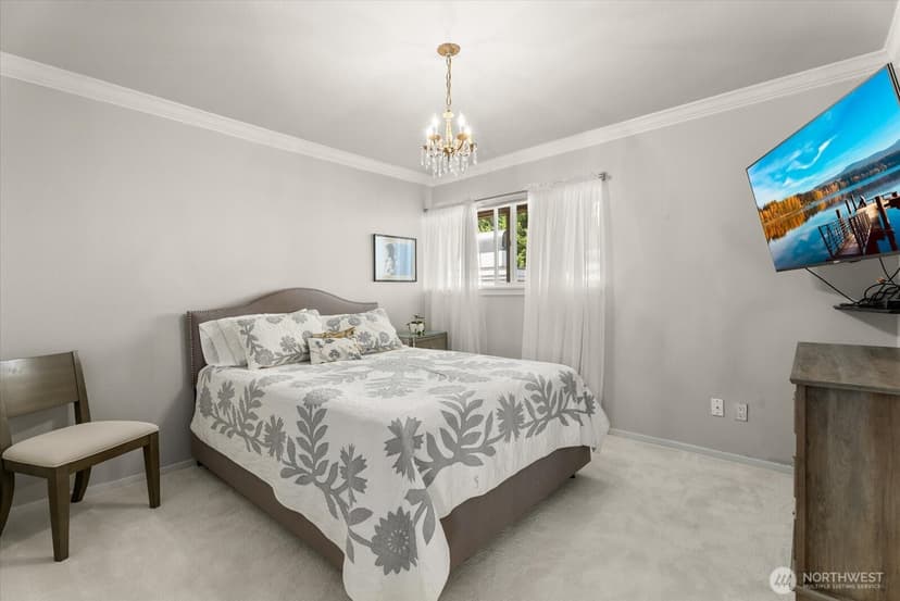 Property photo for 334 Lakeside Avenue S #406, Seattle photo 15