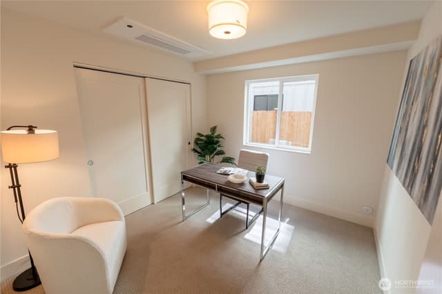 Property photo for 13540 39th Avenue NE #B, Seattle photo 4