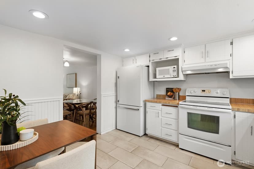 Property photo for 18524 52nd Avenue W #A3, Lynnwood photo 13
