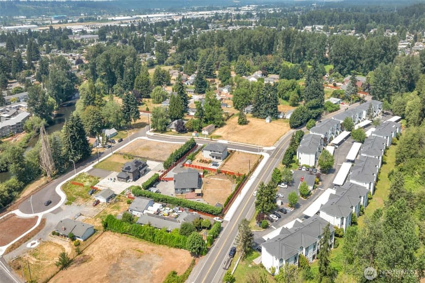 Property photo for 31900 104th Avenue SE #A-101, Auburn photo 38
