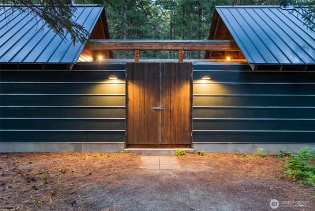 Property photo for 361 Stone Ridge Drive, Cle Elum photo 3