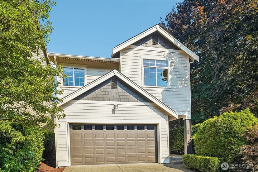 Property photo for 700 6th Avenue NW, Issaquah