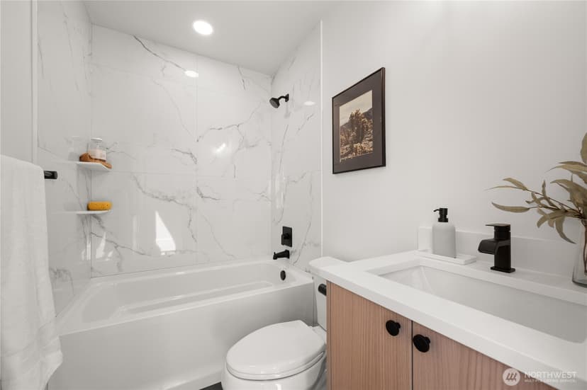 Property photo for 9909 NE 200th Street #C, Bothell photo 15