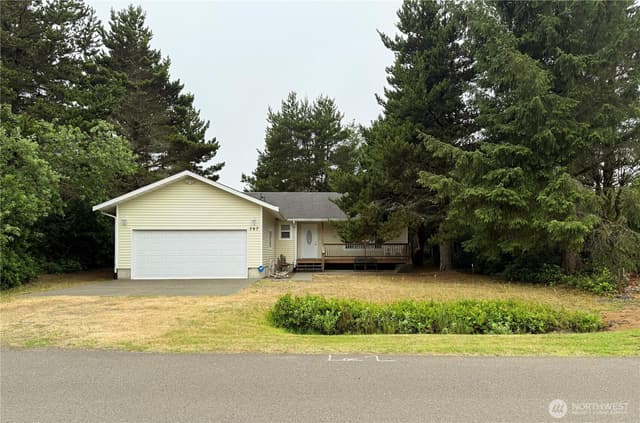 Property photo for 367 S Wynoochee Drive, Ocean Shores photo 3