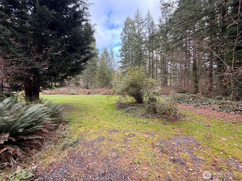Property photo for 5040 SW Lake Helena Road, Port Orchard photo 23