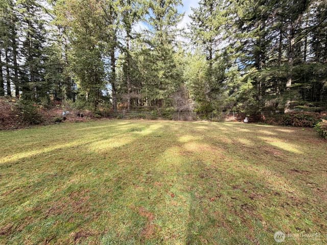 Property photo for 5040 SW Lake Helena Road, Port Orchard photo 3