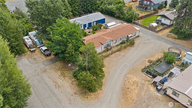 Property photo for 321 Washington Street, Cle Elum photo 2