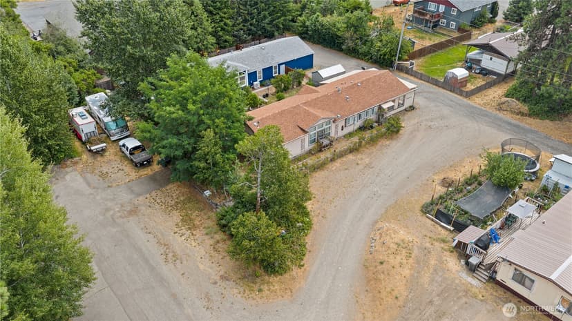 Property photo for 321 Washington Street, Cle Elum photo 2
