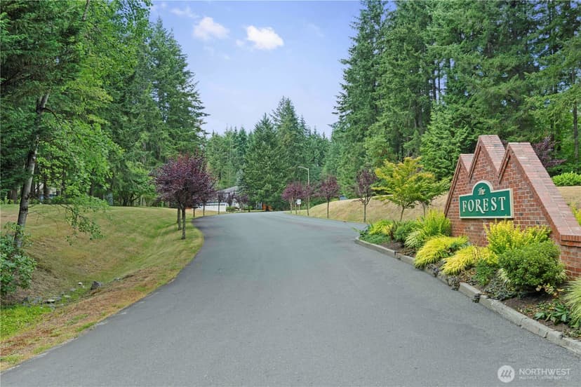Property photo for 1911 147th Street NW, Marysville photo 37