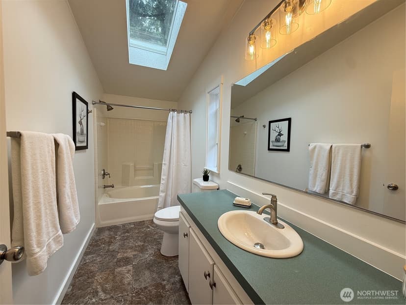 Property photo for 7616 Vernon Road SE, Lake Stevens photo 6