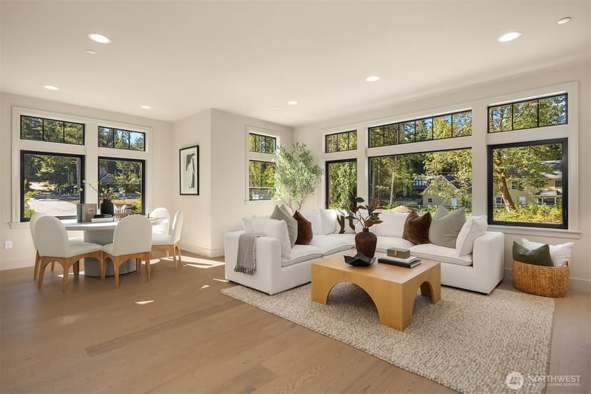Property photo for 14155 NE 46th Court, Bellevue photo 34