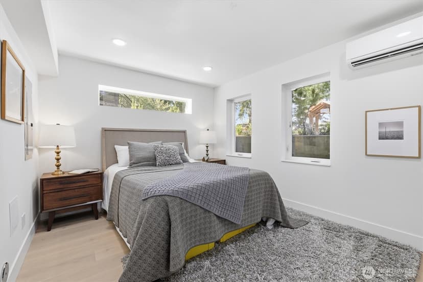 Property photo for 2020 Fairview Avenue E #A, Seattle photo 24