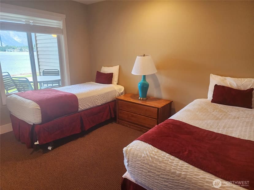 Property photo for 1 Lakeside 716-I, Manson photo 12