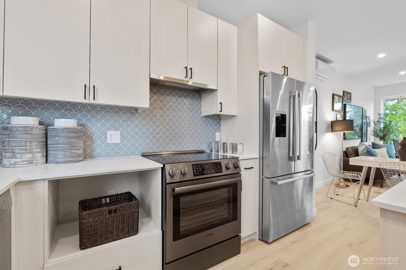 Property photo for 6602 Carleton Avenue S #B, Seattle photo 11