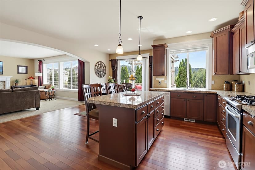 Property photo for 12129 178th Avenue E, Bonney Lake photo 9