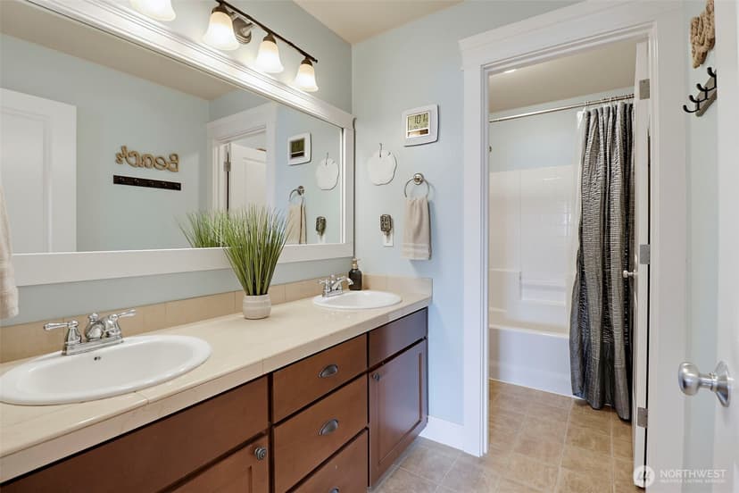 Property photo for 12129 178th Avenue E, Bonney Lake photo 27