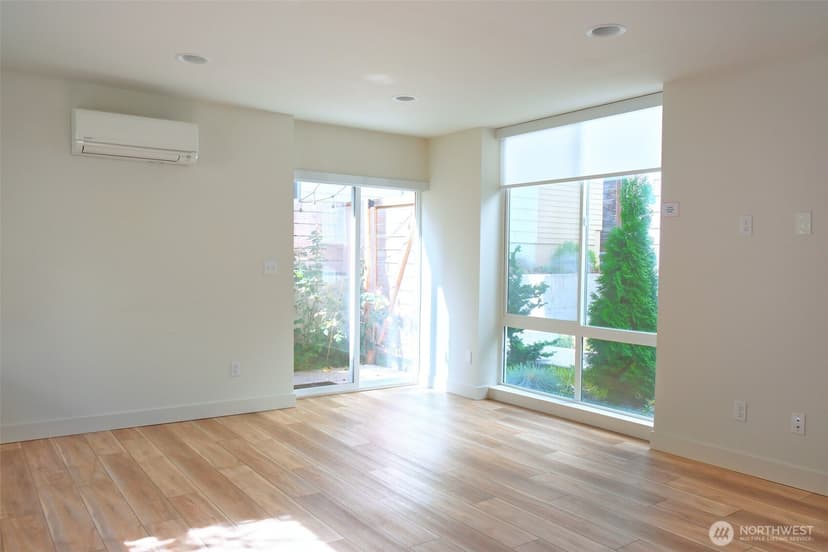 Property photo for 1916 18th Avenue S #B, Seattle photo 13