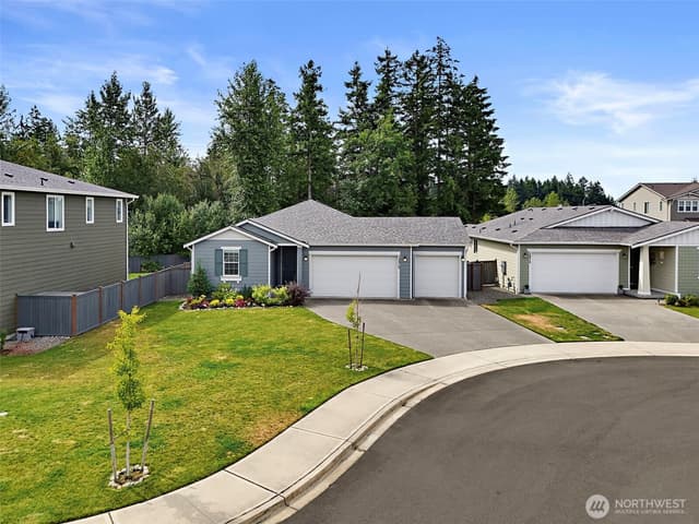 Property photo for 12216 176th St E, Puyallup photo 4
