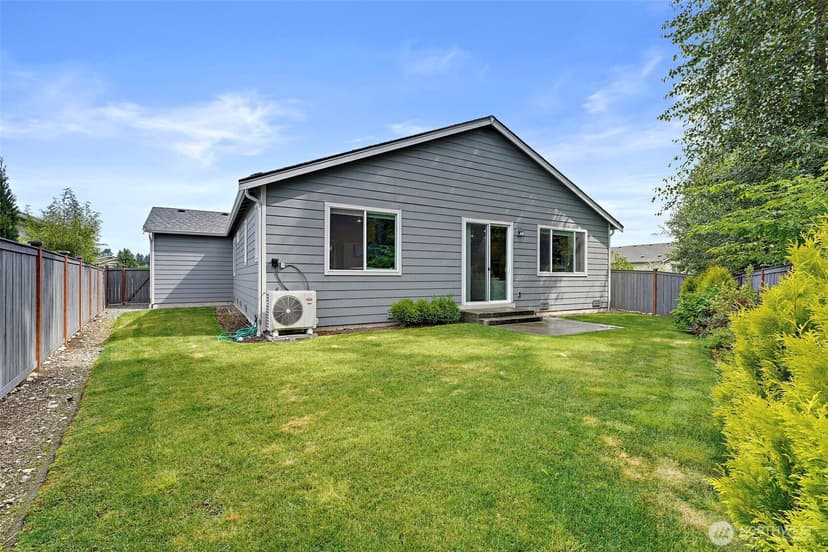Property photo for 12216 176th St E, Puyallup photo 27