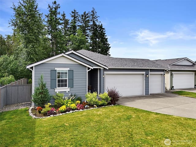 Property photo for 12216 176th St E, Puyallup photo 3