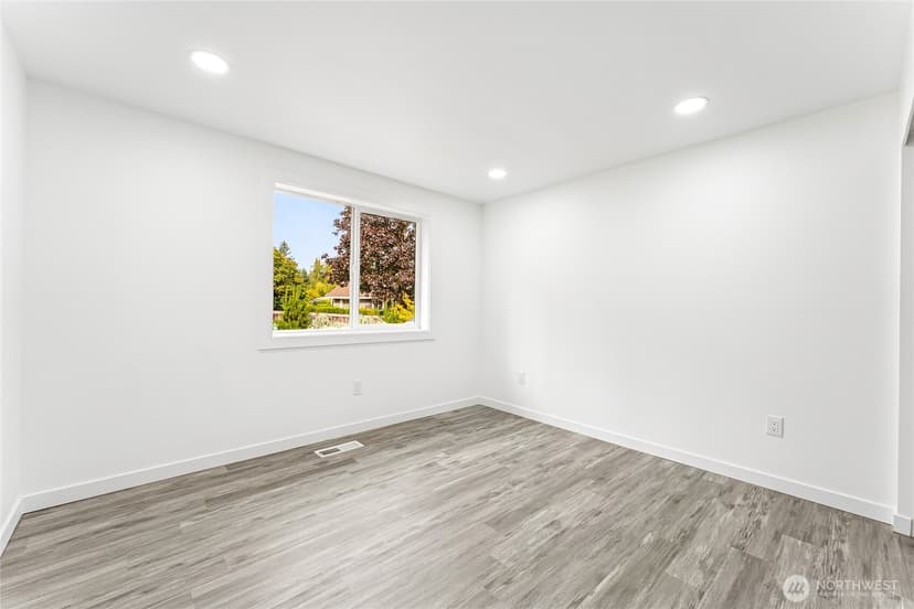 Property photo for 6201 53rd Street Ct W, University Place photo 29