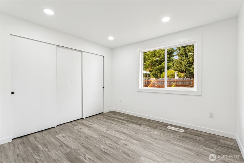 Property photo for 6201 53rd Street Ct W, University Place photo 28