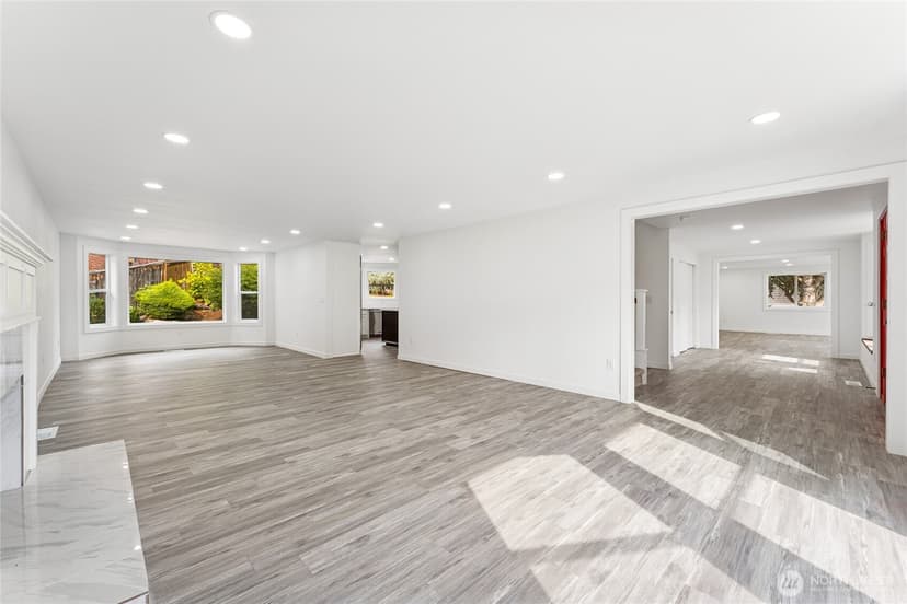 Property photo for 6201 53rd Street Ct W, University Place photo 9