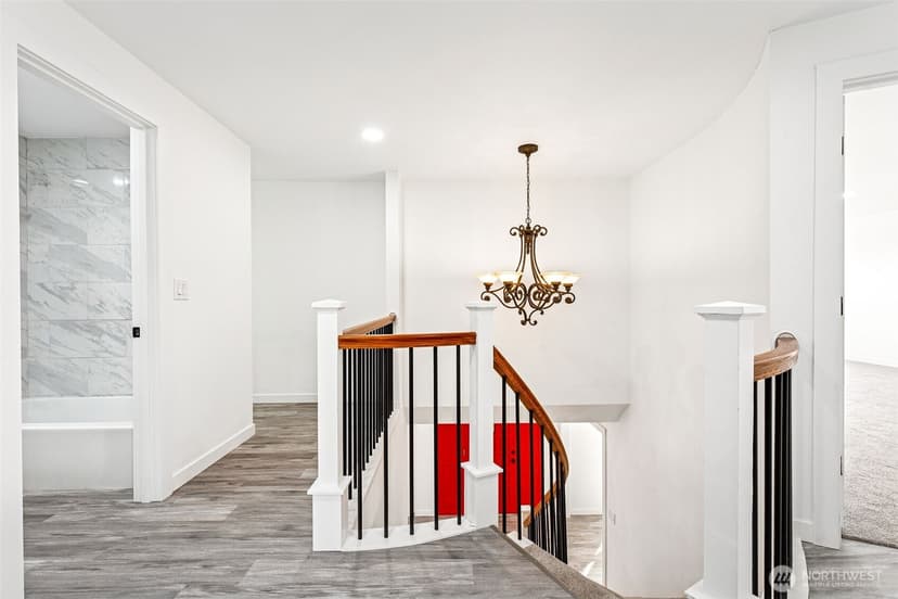 Property photo for 6201 53rd Street Ct W, University Place photo 31