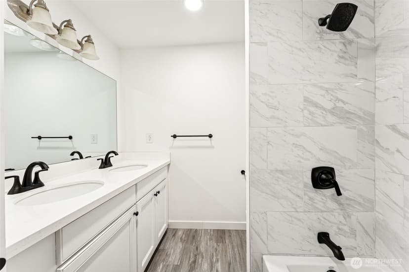 Property photo for 6201 53rd Street Ct W, University Place photo 30