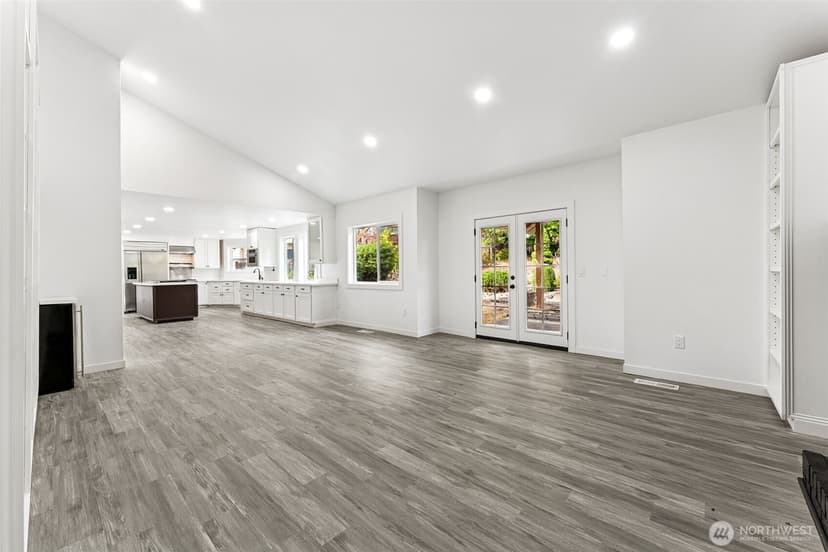 Property photo for 6201 53rd Street Ct W, University Place photo 17