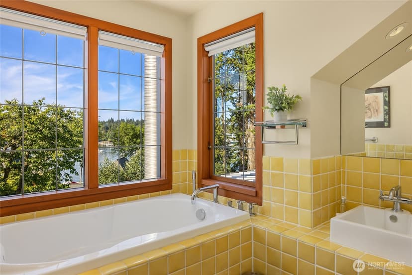 Property photo for 6017 Rose Loop NE, Bainbridge Island photo 25
