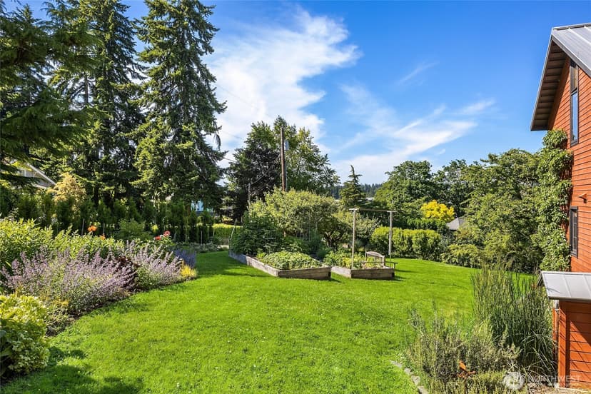 Property photo for 6017 Rose Loop NE, Bainbridge Island photo 35