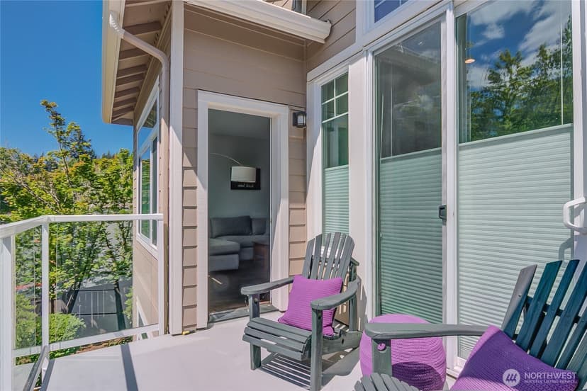 Property photo for 3500 E Lake Sammamish Parkway SE #2-105, Sammamish photo 17