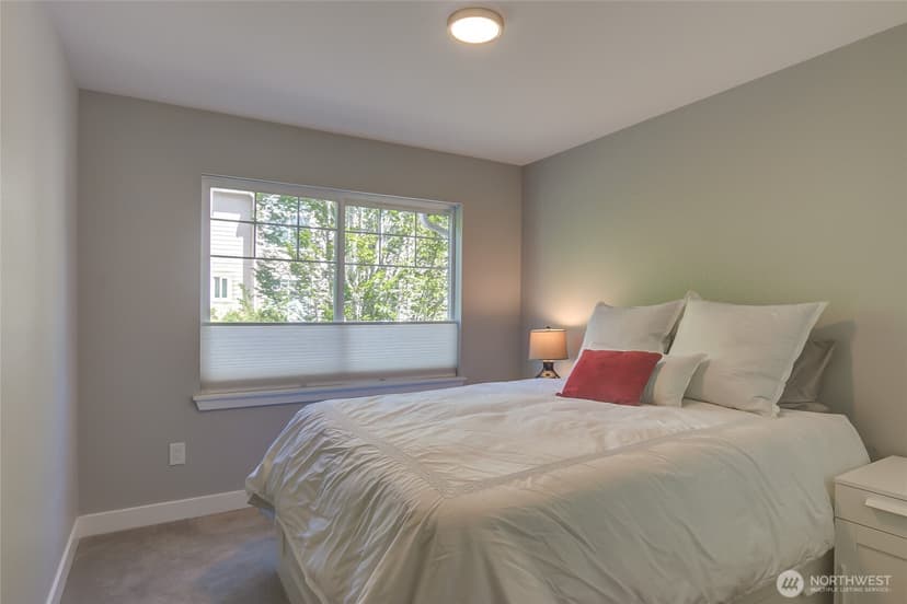 Property photo for 3500 E Lake Sammamish Parkway SE #2-105, Sammamish photo 32